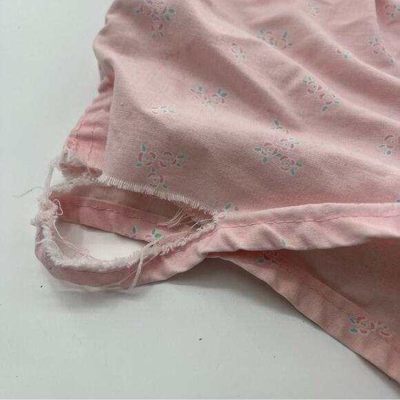 Vintage Oshkosh B’Gosh Pink Overall Shorts Shortalls Girls Floral Made in USA - Picture 7 of 7